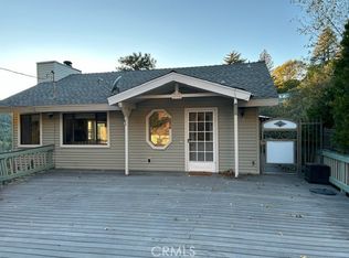 494 Delle Dr, Crestline, CA 92325