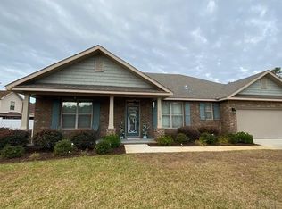 7178 Blue Jack Dr, Navarre, FL 32566