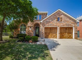 8203 Carter St, Argyle, TX 76226