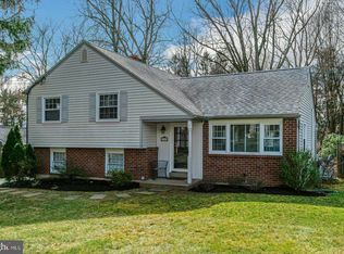 1322 Dunsinane Dr, West Chester, PA 19380