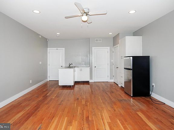 5th image of 1946 N Gratz St #D1