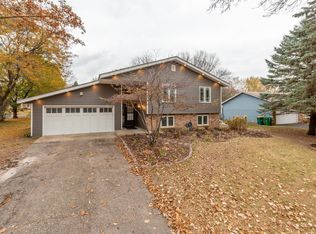 5201 142nd Path W, Apple Valley, MN 55124