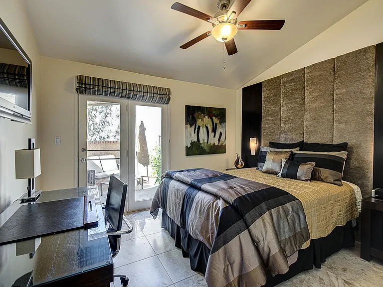 7277 Mission Hills Dr — Photo 29