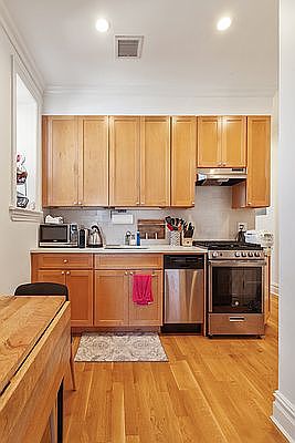 5th image of 1657 8th Ave #4D