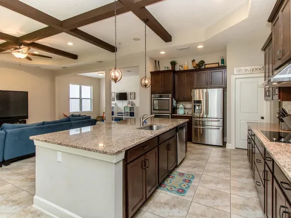 702 Charter Oaks Blvd, Orange Park, FL 32065