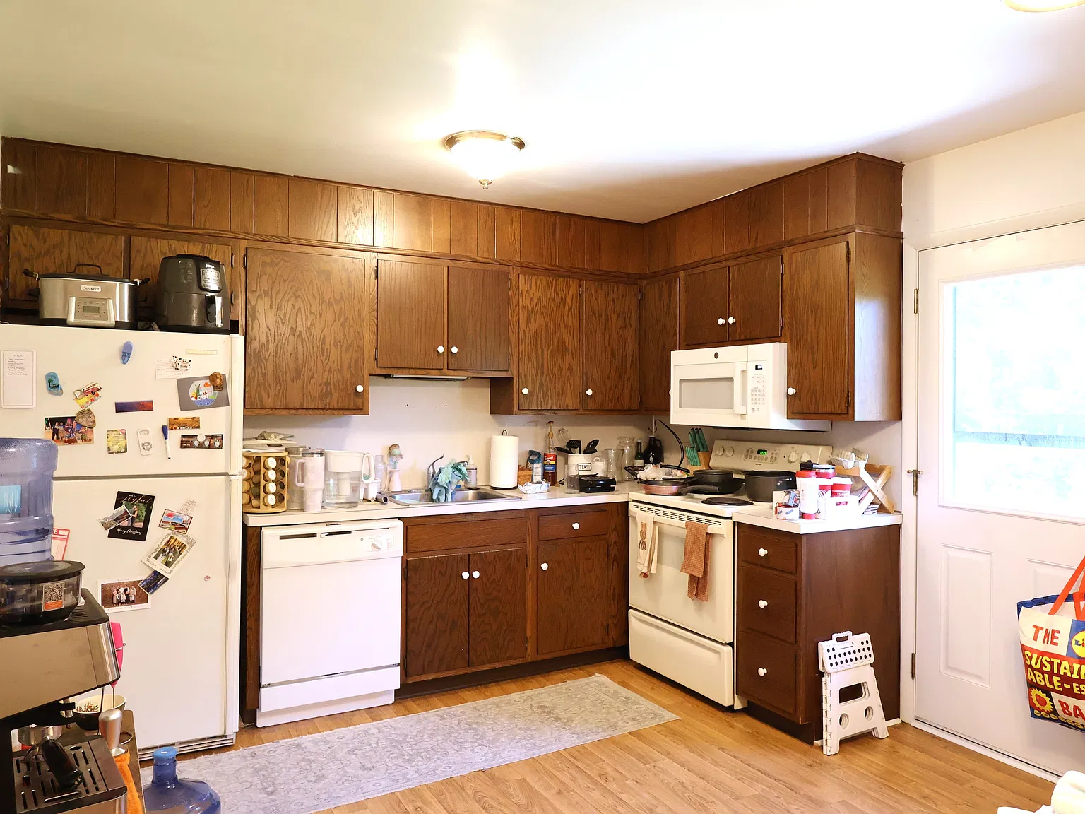 2-10 Meadow View Drive - 10 — Photo 4