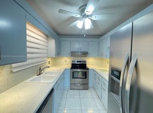 396 N Laurel Dr #305, Pompano Beach, FL 33063