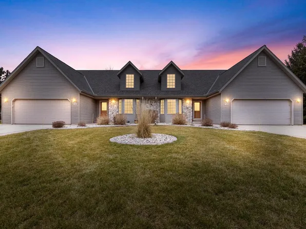 W198N11283 Golden COURT, Germantown, WI 53022