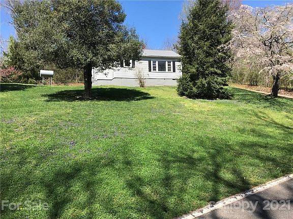 2nd image of 332 Crawley Dr