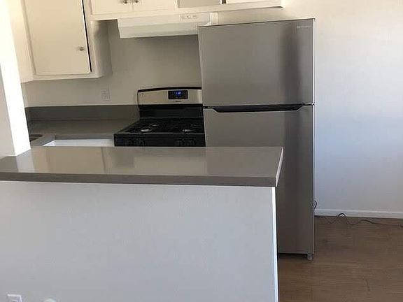 2nd image of 1443 N Avenue 47 APT 16