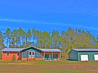 5494 Coy Burgess Loop, Defuniak Springs, FL 32435