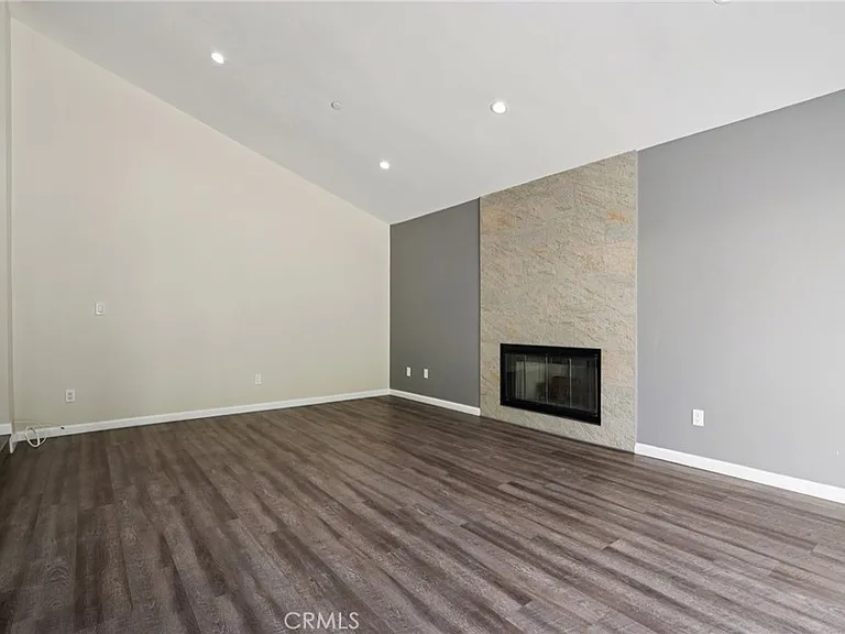 17465 Tuscan Dr — Photo 5