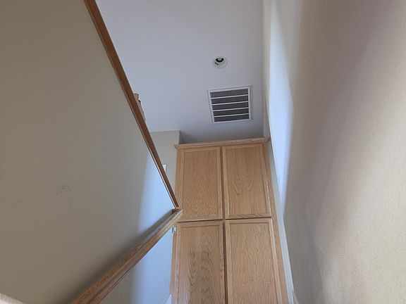 4th image of 1948 Citrine Way