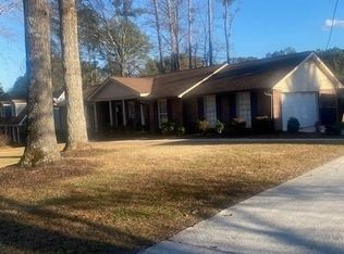 764 Rebecca St NW, Lilburn, GA 30047