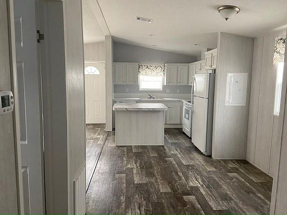 4th image of 11527 Becky Cir #311