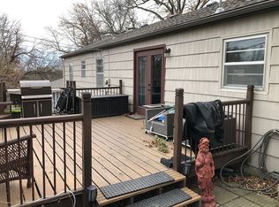 6522 Rowland Ave, Kansas City, KS 66104