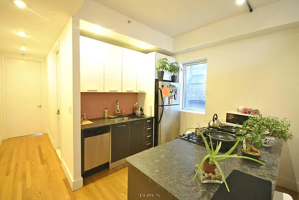 Rented by Town Residential | media 14