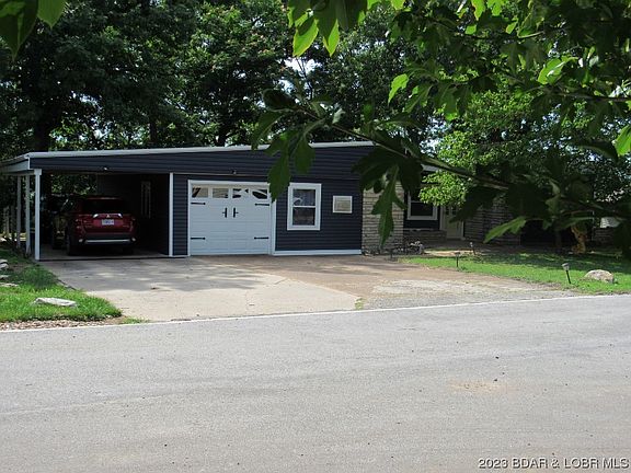 4th image of 1449 Dogwood Ln