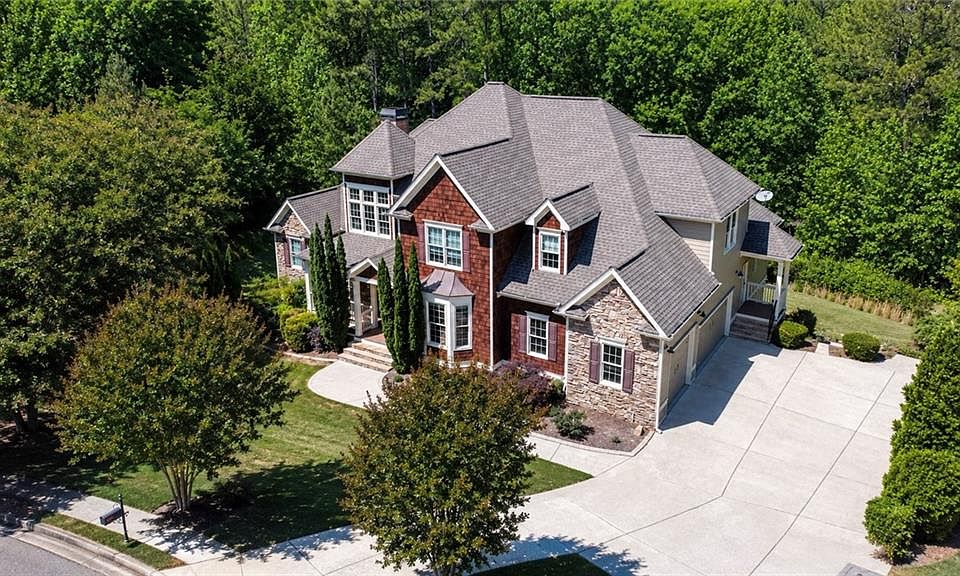 1st image of 113 Carter Ln