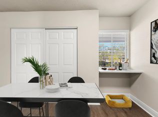 4601 N Tri Par Dr #114, Sarasota, FL 34234