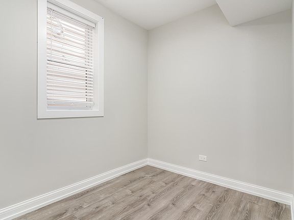 5th image of 3018 W Cullerton St #2