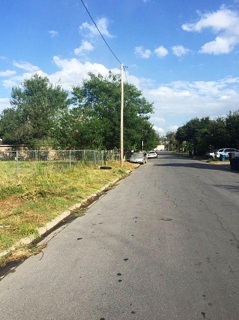 1st image of 2512 Beaumont Ave