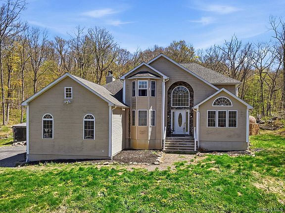 2nd image of 155 Alexander Road