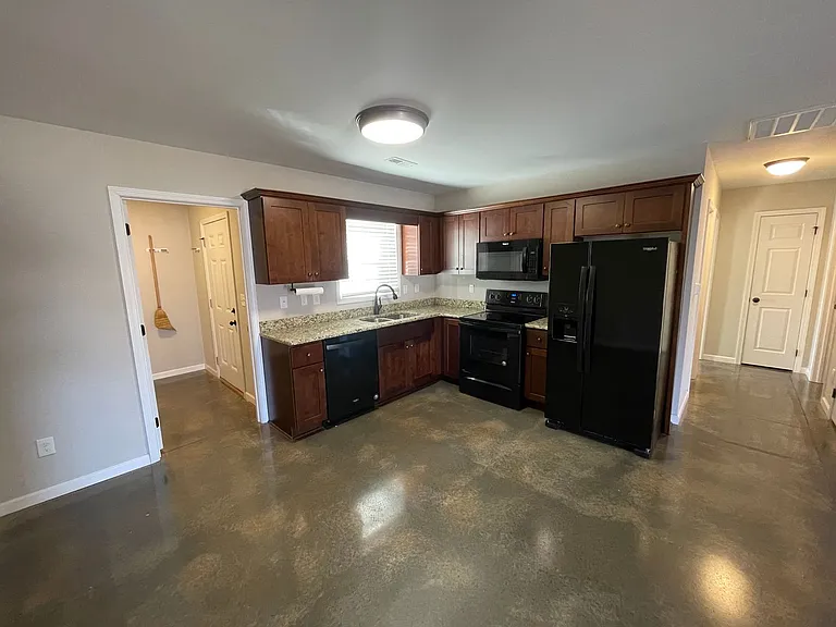 4429 Dillbrook Ln — Photo 5