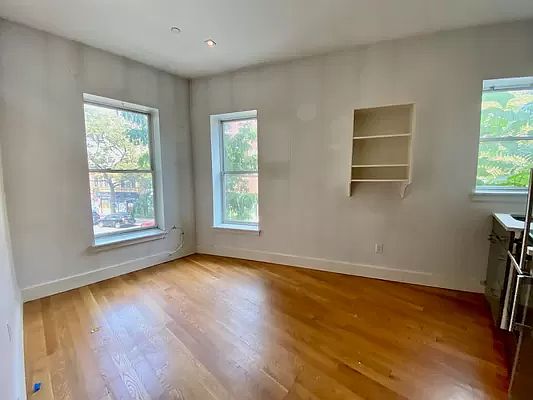 1st image of 127 Lefferts Pl APT 2C