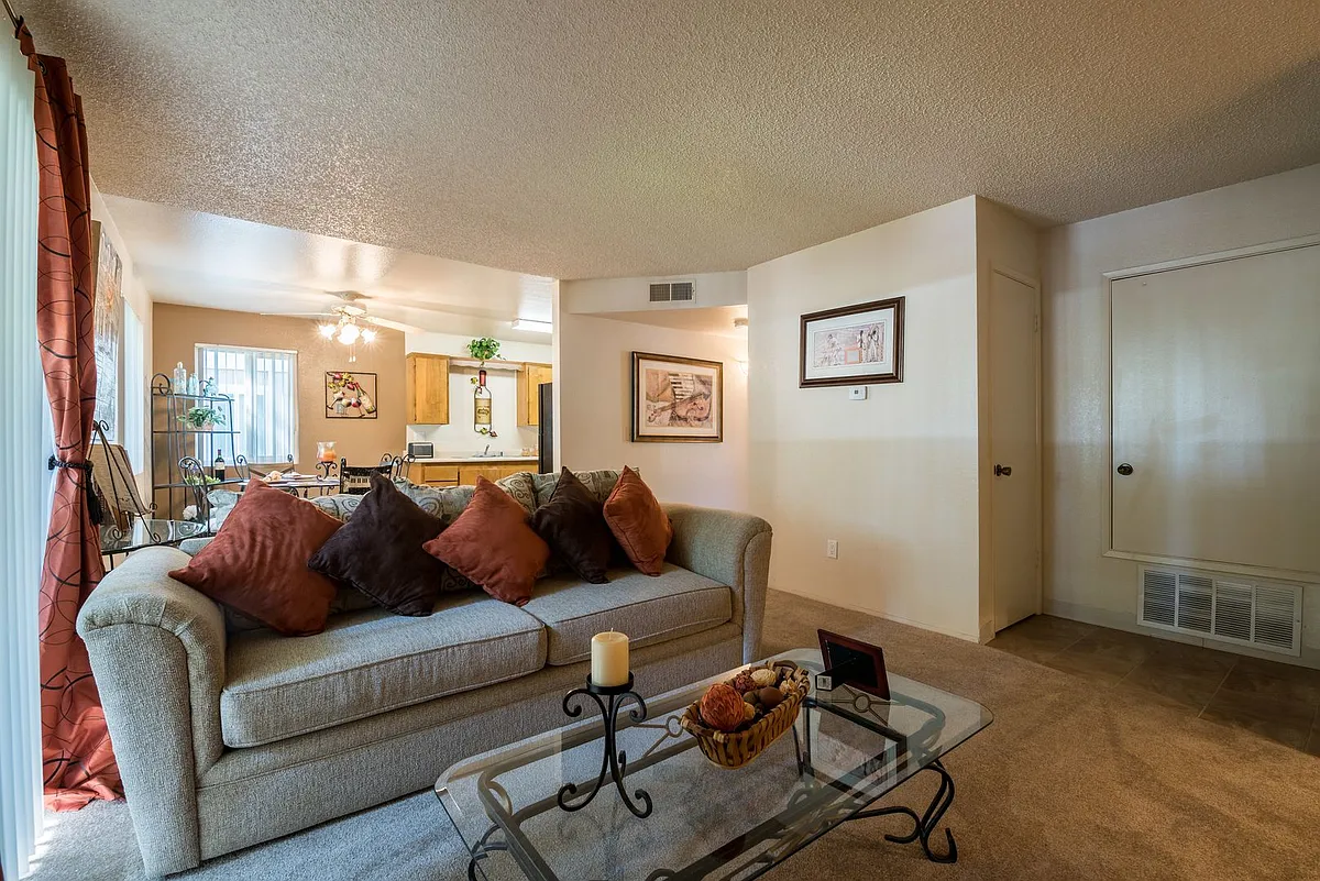 Building Photo - Park Knolls Apartments