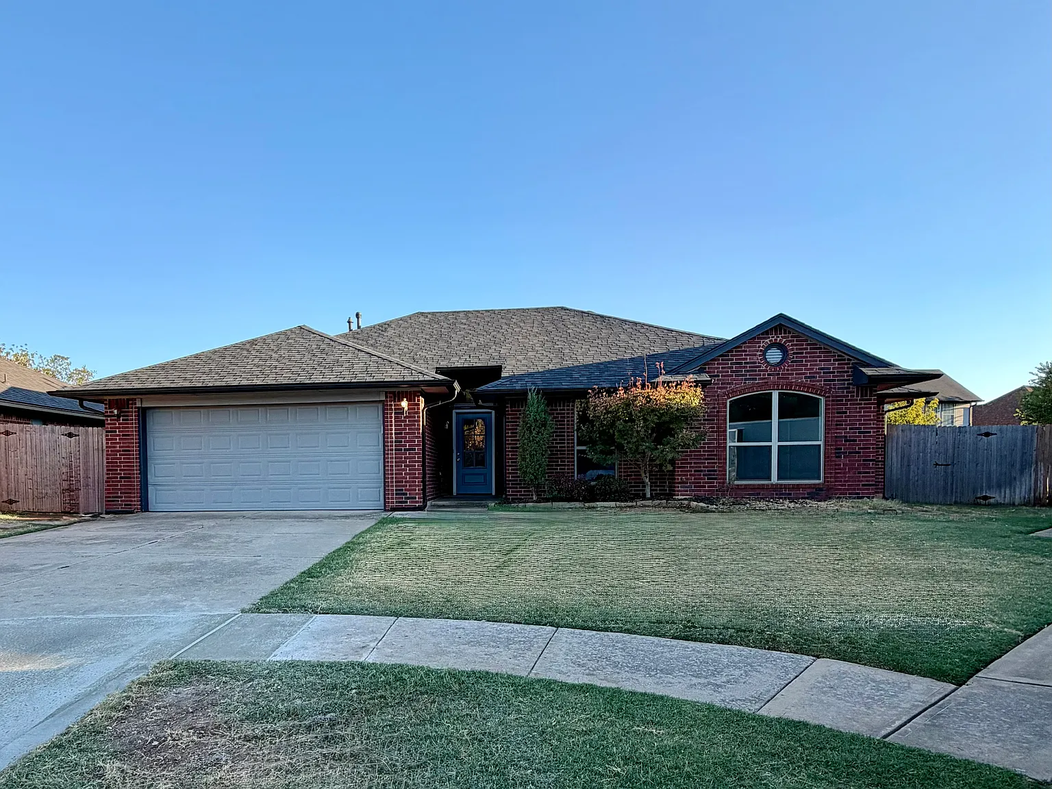 3 bed, 1573 sqft, $2,000 — Photo 1