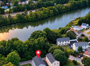 71 Lakeside St, Providence, RI 02904