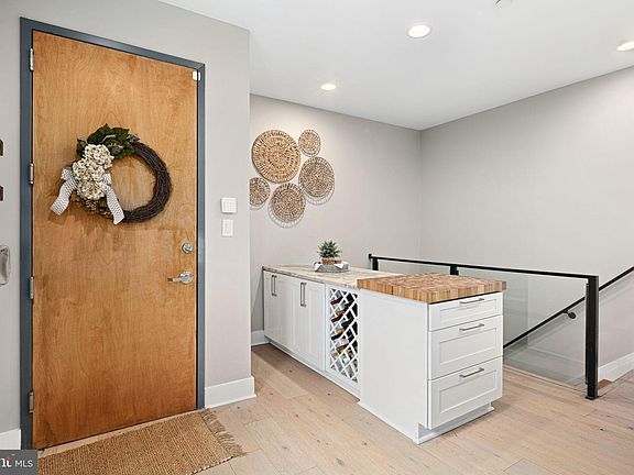 2nd image of 801 N 17th St #1