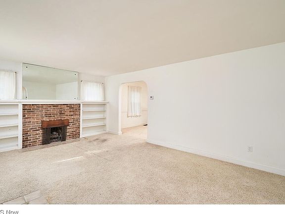 3rd image of 260 Melbourne Ave