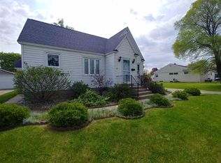 229 S Lincoln Rd, Escanaba, MI 49829