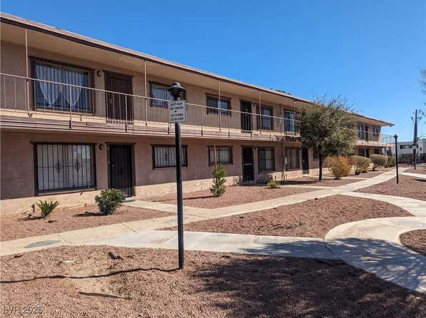 615 S Royal Crest Cir Unit 15, Las Vegas, NV 89169