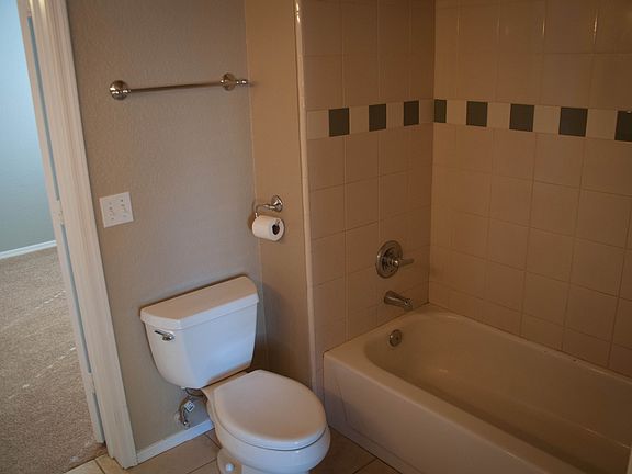 4th image of 7514 W Surrey Ave