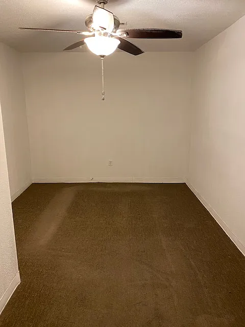 2 bed, 900 sqft, $750 — Photo 4