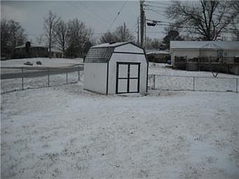 3rd image of 1709 NE 76th Ter