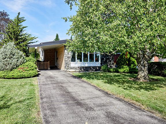 2nd image of 122 Haileybury Dr