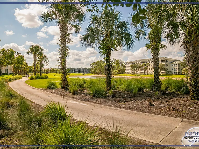 3964 Bishopwood Ct E #202 — Photo 15