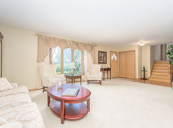 2nd image of 6049 W 129th St