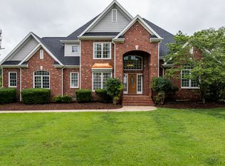 3300 Oaklyn Springs Dr, Raleigh, NC 27606