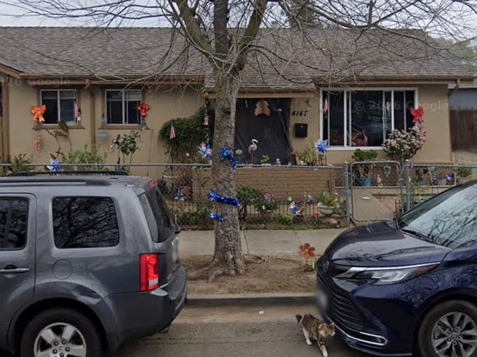 1st image of 4142 Crown St