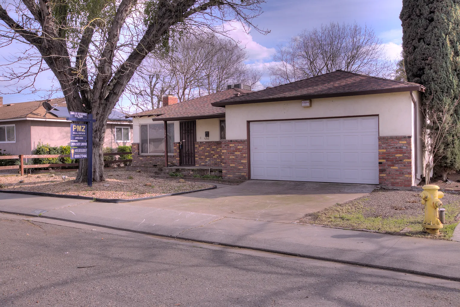 420 Broderick Ave photo 1