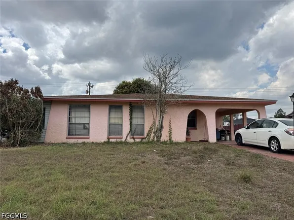 320 Inwood Ave S, Lehigh Acres, FL 33936