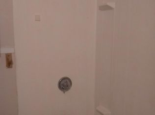 645 Ten Rod Rd APT 2, North Kingstown, RI 02852