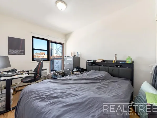 90 Moore Street image 12 of 19