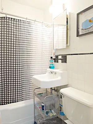 Rented by City Connections Realty | media 24