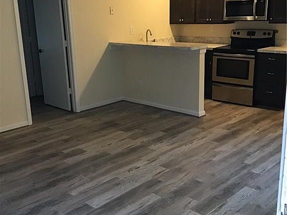 4th image of 1023 W 38th St APT D